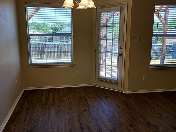 Dining area off kitchen and living area