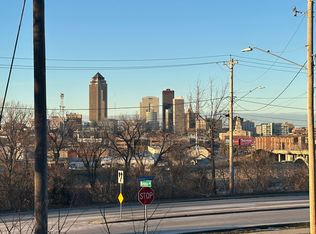 718 Monona Ave, Des Moines, IA 50315