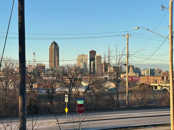 718 Monona Ave, Des Moines, IA 50315