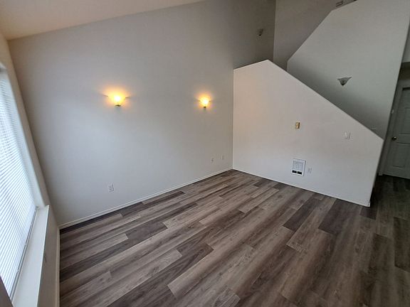 3rd image of 2965 NE Worthington Ct #3