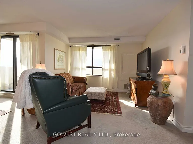 432 Main St E #1104 — Photo 7