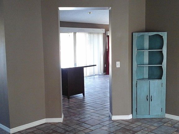 5th image of 10 Cypress Point Ct