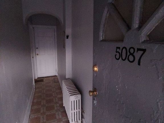 4th image of 5087 F St Floor 2
