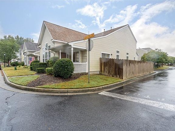4th image of 1216 Lady Ashley Dr