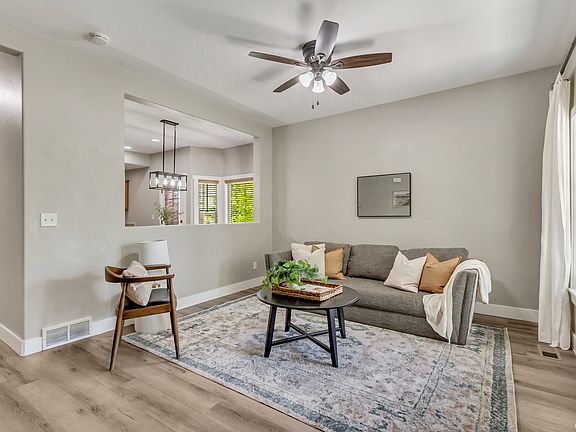 4th image of 10868 S Weiss Dr W