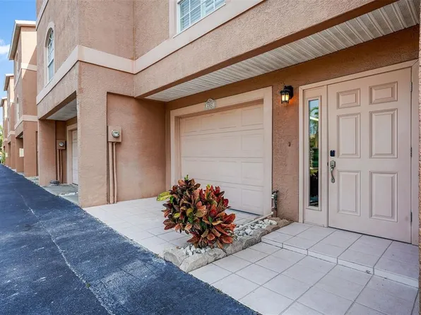 637 Pinellas Bayway S APT 202, Tierra Verde, FL 33715