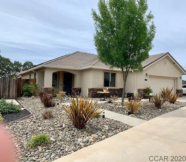 158 Golden Eagle Way photo 1