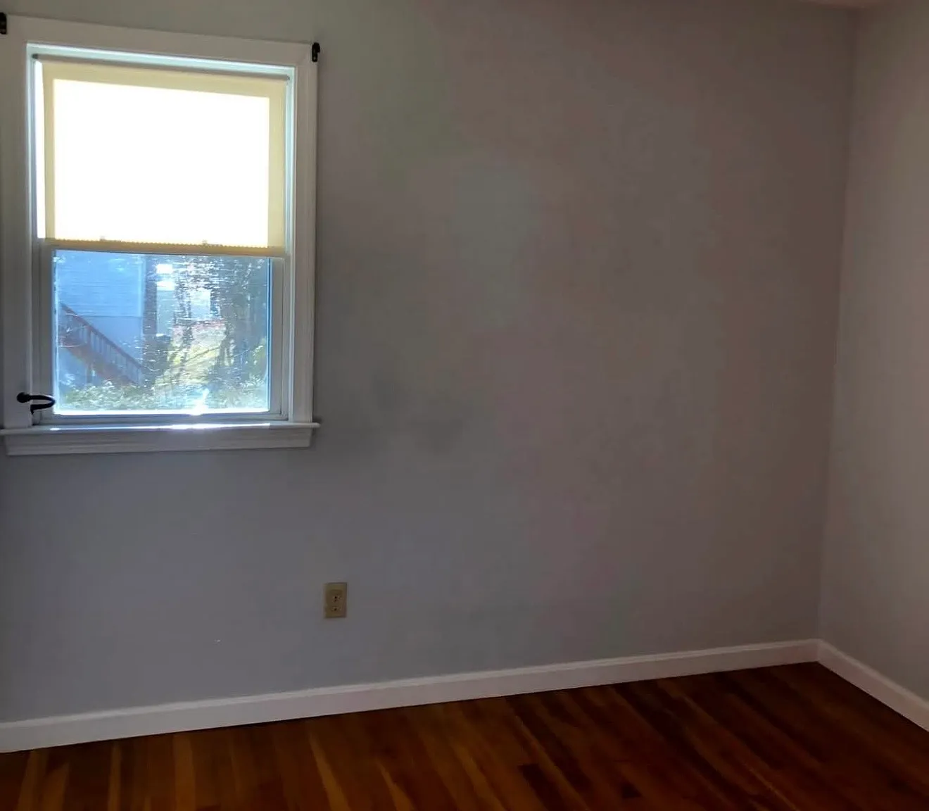 2 bed, 1200 sqft, $2,300 — Photo 4