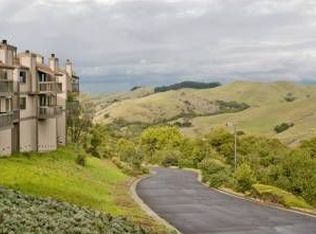 515 Vista Heights Rd, El Cerrito, CA 94530