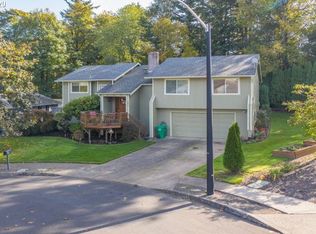 3074 NE 6th St, Gresham, OR 97030