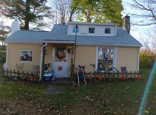 3132 Lake Rockwell Rd, Ravenna, OH 44266