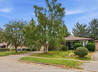37 McIlwraith Cres, Guelph, ON N1E6J4