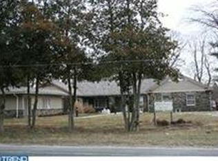 15 Madison Ave, Clayton, NJ 08312