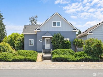 824 E Harrison, Tacoma, WA, 98404