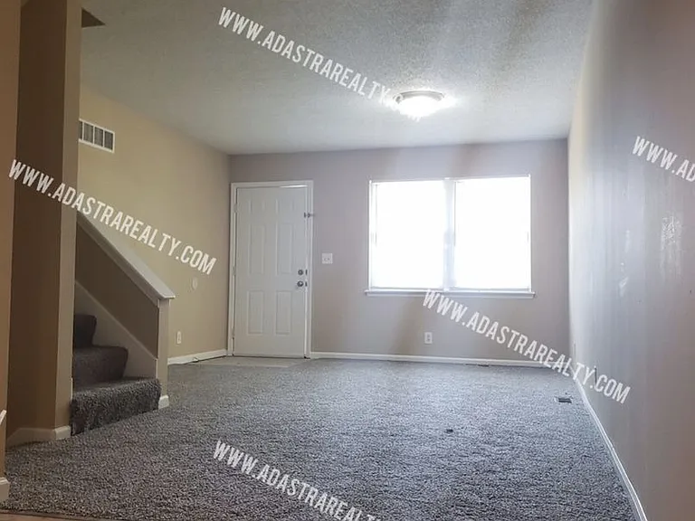 120 S Julia St — Photo 6