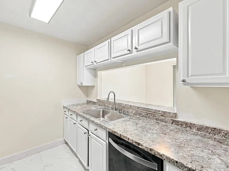 5120 Elmhurst Rd #A — Photo 19