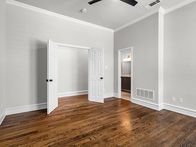 703 Verdun Ct — Photo 30