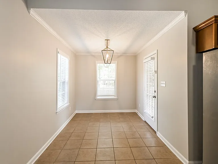 70 Desoto Ave — Photo 6
