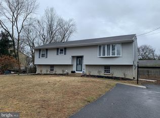 207 Walnut Ave, Berlin, NJ 08009