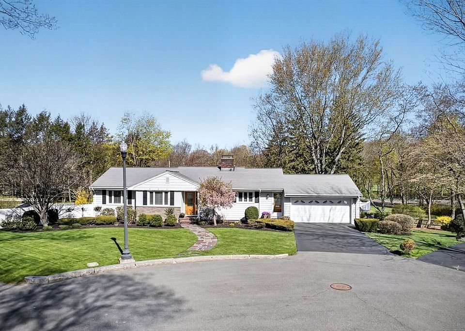 1st image of 87 Dewson Rd