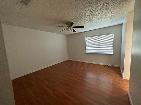 2nd image of 2041 Spanish Oaks Dr