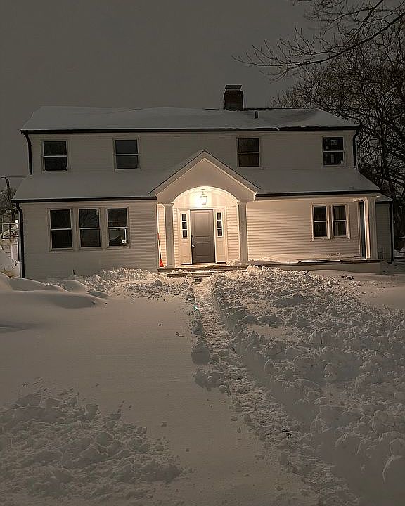 2nd image of 77 Manchester St