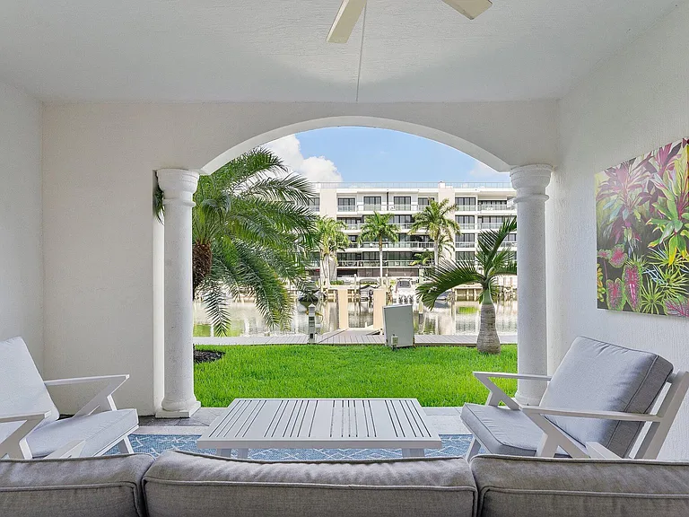 57 Isle Of Venice Dr #57 — Photo 9