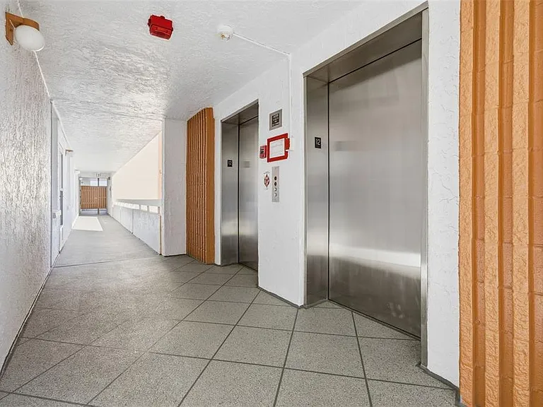 17900 Gulf Blvd #12C — Photo 30