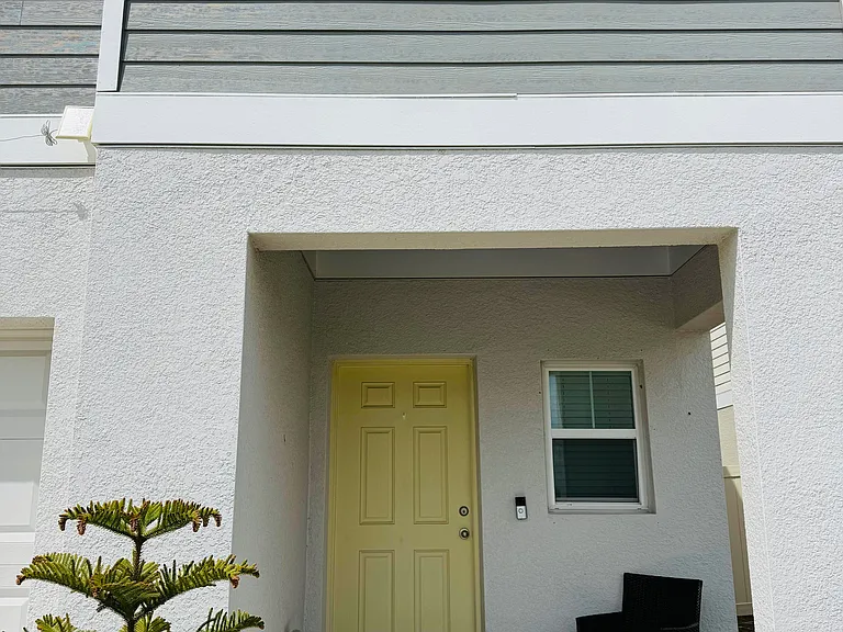 3857 Geranium Ave — Photo 3