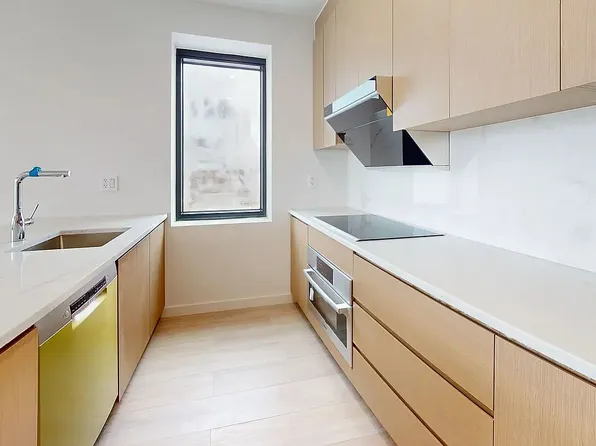 355 53rd St #4A, Brooklyn, NY 11220