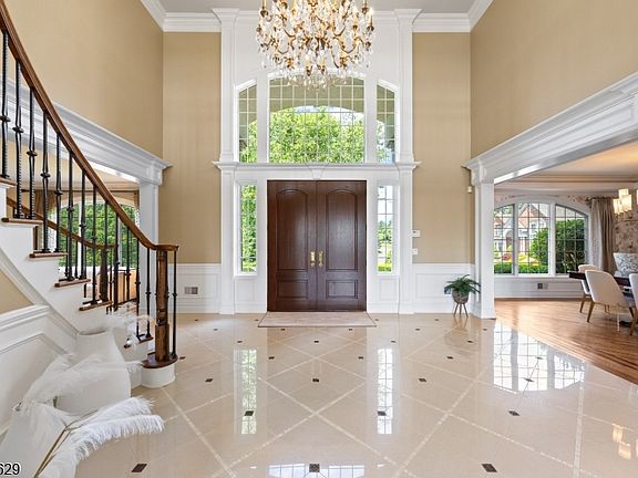 3rd image of 15 Adams Way