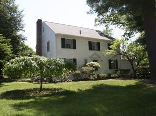 28 Beechwood Rd, Wellesley, MA 02482