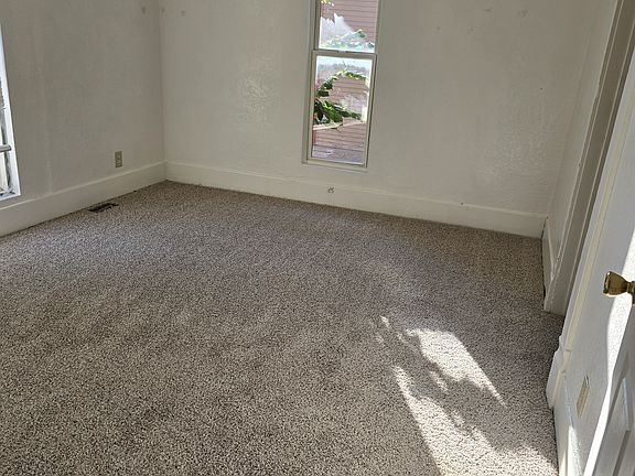 5th image of 714 E 1st Ave
