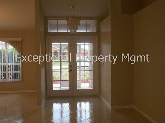 2nd image of 2819 SW 25th St
