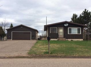 770 W Division St, Ishpeming, MI 49849