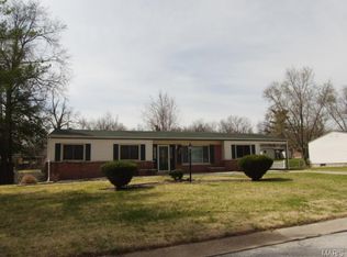 9658 La Jolla Dr, Saint Louis, MO 63132