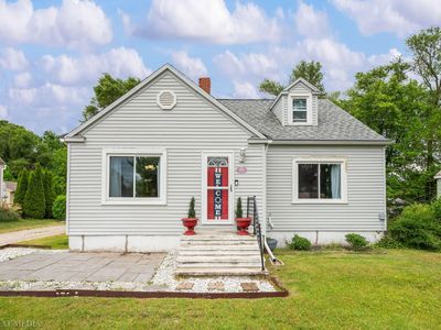 2225 S Cleveland Ave, Saint Joseph, MI, 49085