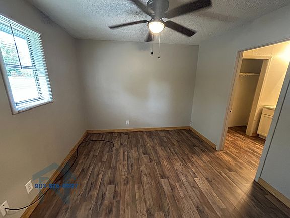 3rd image of 1004 2nd St #3