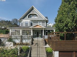 3729 SW Kelly Ave, Portland, OR 97239