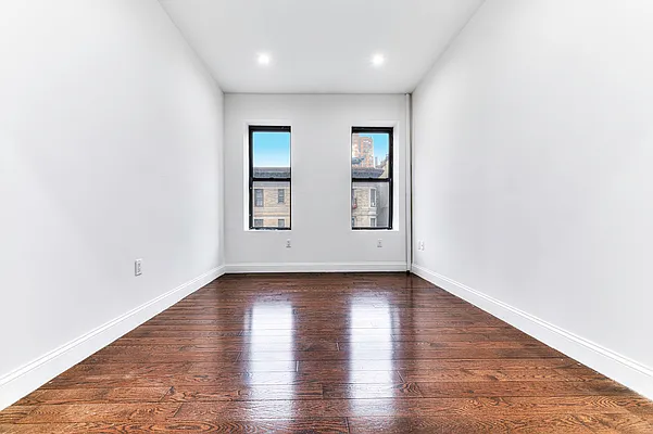 Rented by REAL New York | media 29