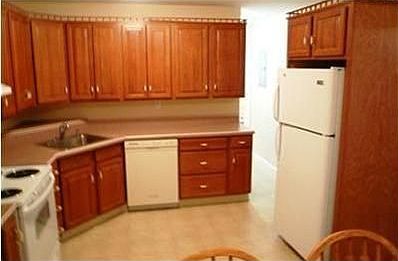 3rd image of 200 Montana Dr