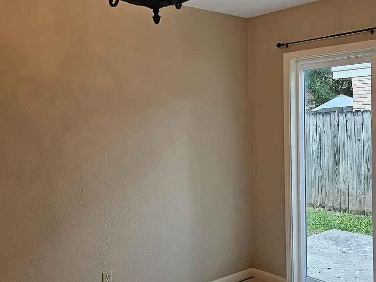 47 Sandpebble Dr — Photo 11