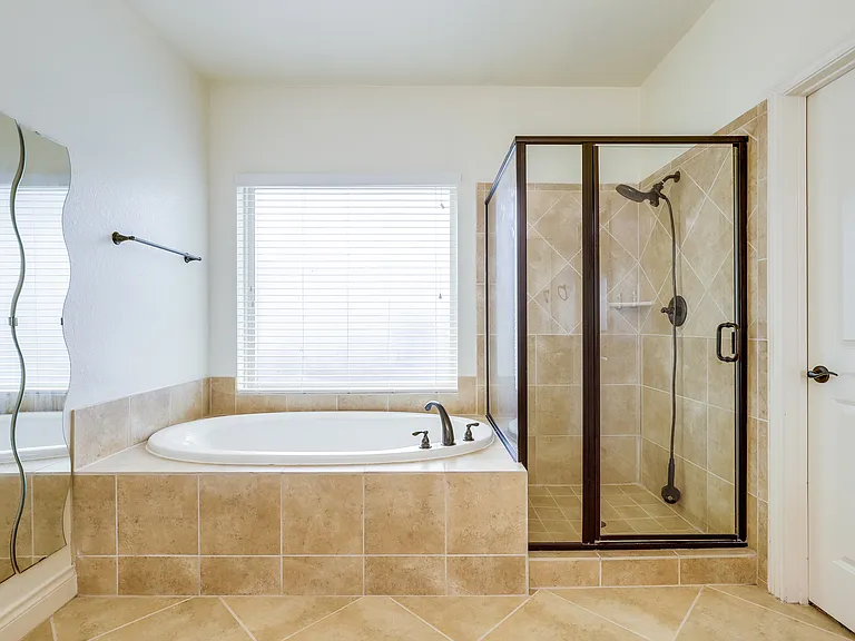 3505 Harvest Moon Ln — Photo 25