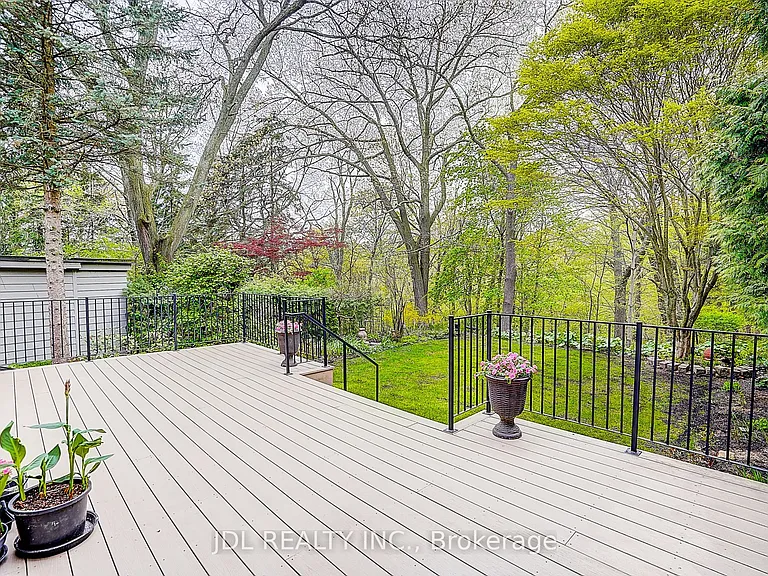 6 Nesbitt Dr — Photo 10