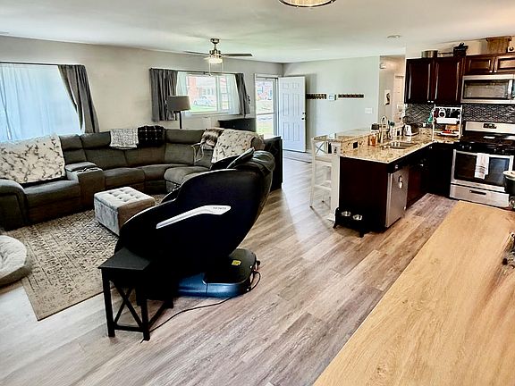 5th image of 3925 Galleon Dr