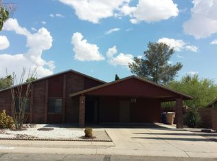 10070 E Susan Rae Pl, Tucson, AZ 85748