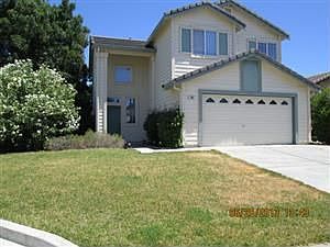 1st image of 568 Wicklow Dr
