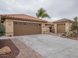 959 N Rams Head Rd, Green Valley, AZ 85614