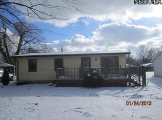733 Stanford Ave, Elyria, OH 44035