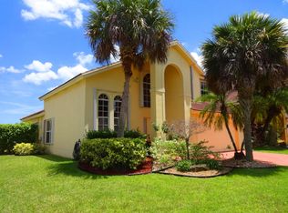 22151 Altona Dr, Boca Raton, FL 33428